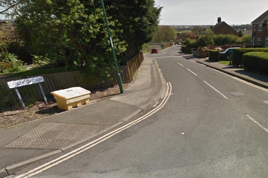 Thieves rob takeaway delivery driver in Bestwood