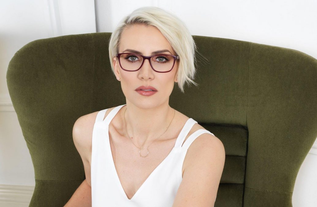 Claire Richards ‘steps up’ search for Arnold’s Specsavers Spectacle Wearer of the Year