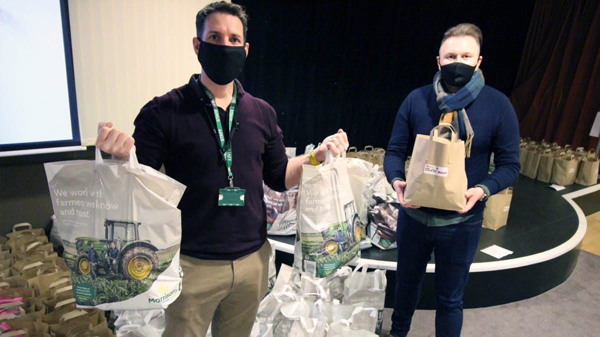 600 families across Gedling borough will receive festive food parcels after £10k in donations are made to council campaign