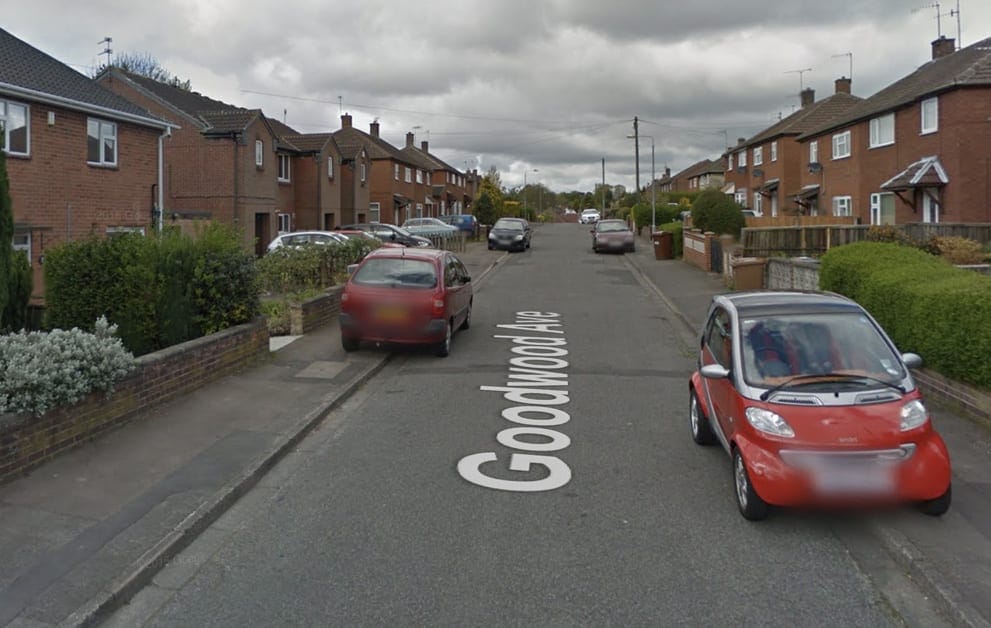Knuckle duster and hunting knife seized in Arnold after attempted burglary