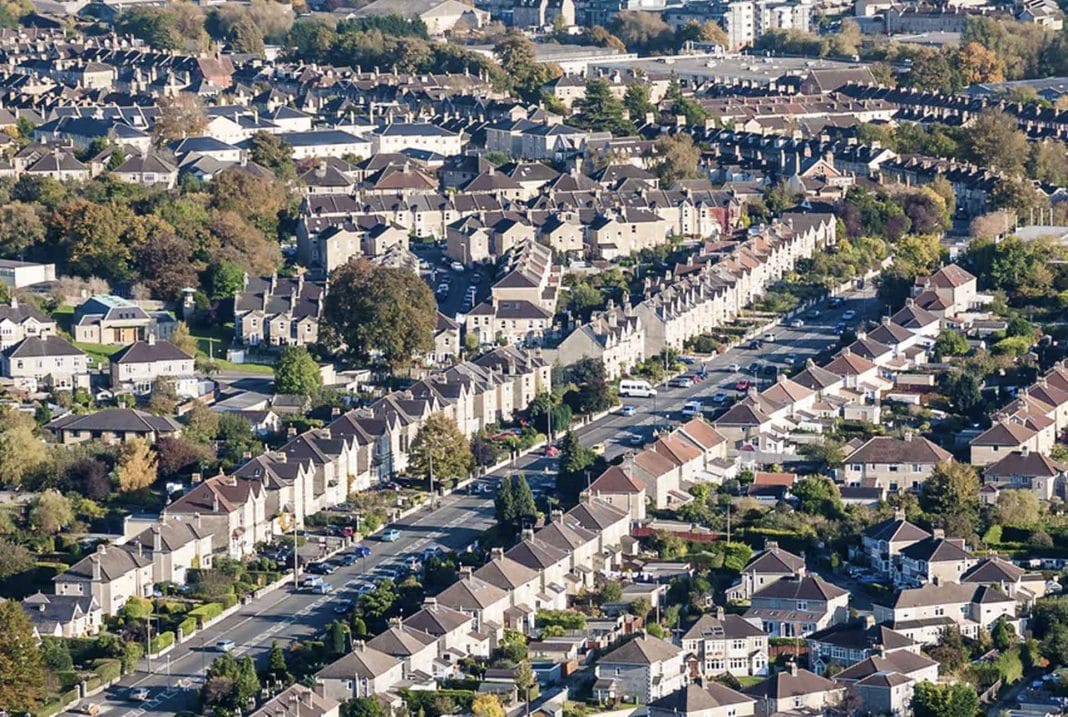 Ombudsman called in over ‘cramped housing’ complaint to Gedling Borough Council Gedling Eye