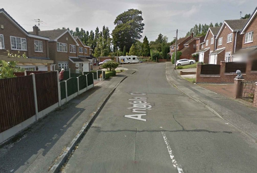 Enforcement action to be taken on house in Redhill being used as car sales business