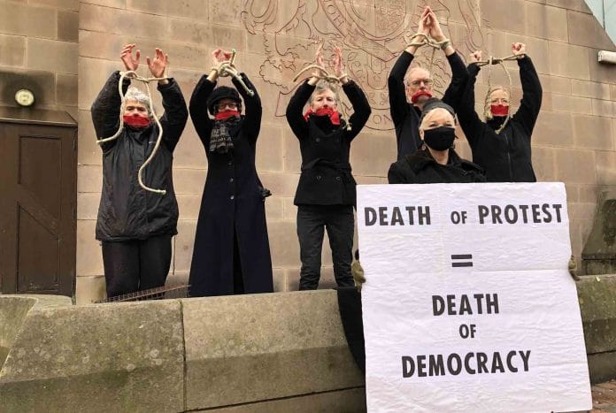 protest-couty-court-nottingham