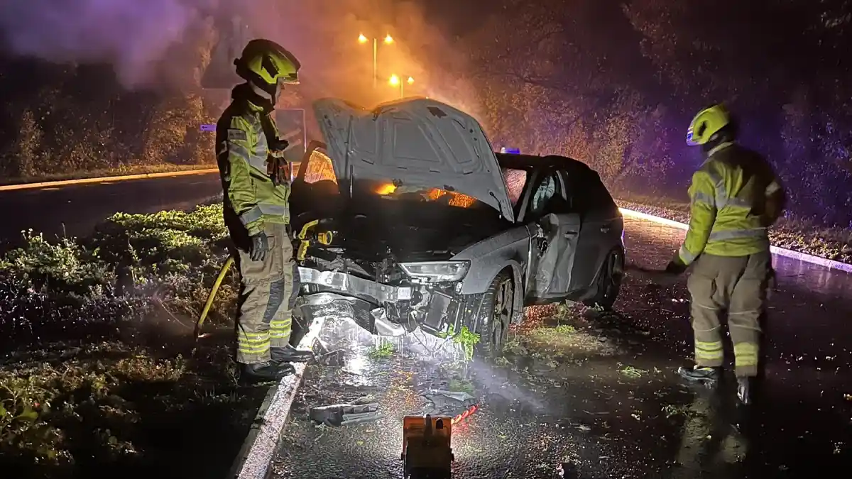 Aquaplane warning from Carlton Fire Station crew after car skids off road and hits trees in wet weather