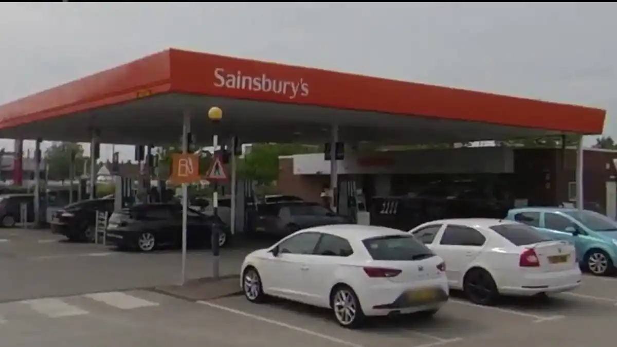 Greggs fans could soon be getting their hands on the bakery chain’s tasty treats at Arnold’s Sainsbury’s petrol station