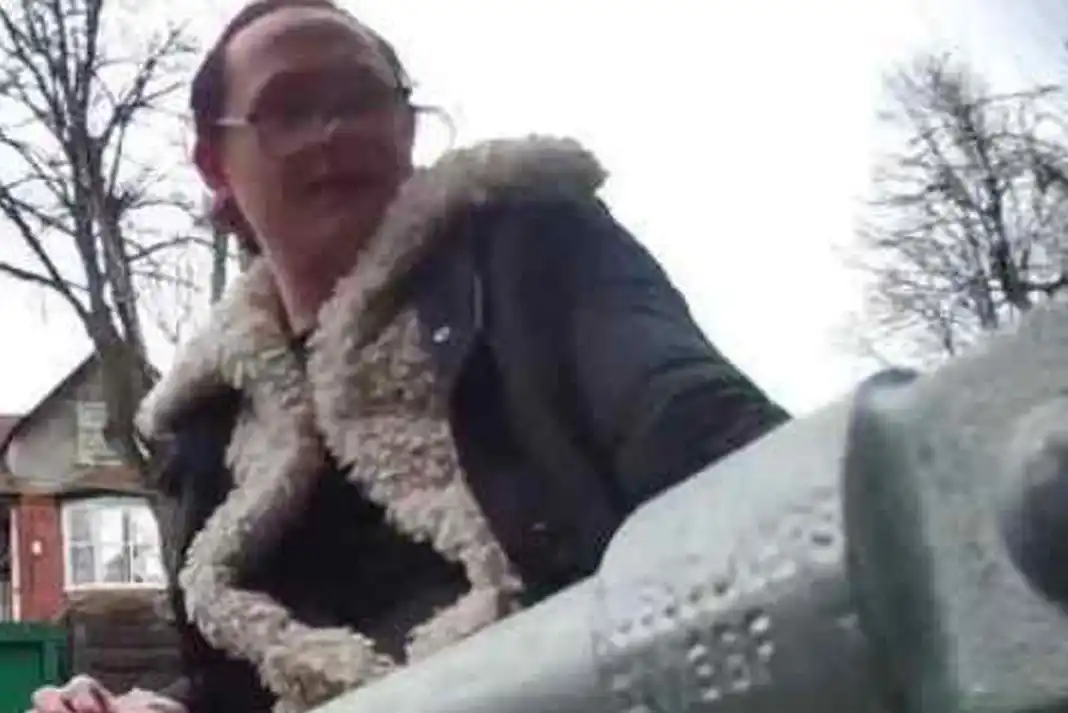 CCTV images released after conwoman tricked way into Mapperley pensioner’s home by pretending to be granddaughter