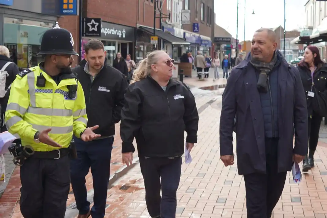 Nottinghamshire Police Commissioner and councillors hear crime concerns on Arnold town centre walkabout